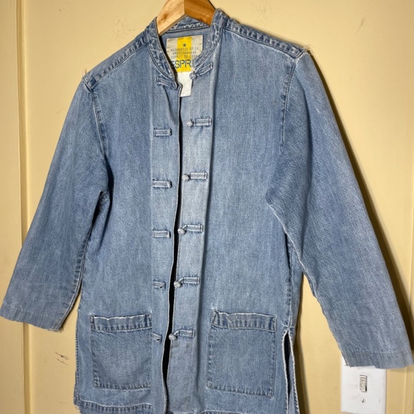 Blue Denim Jacket with Toggle Closures - Picture 6 of 7